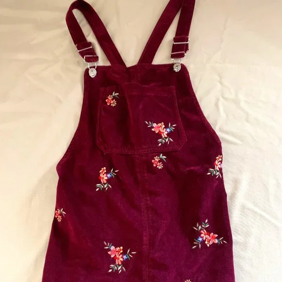 TOPSHOP Burgundy Velvet Floral Moto Dress TOPSHOP Burgundy Velvet Floral Moto Dress
